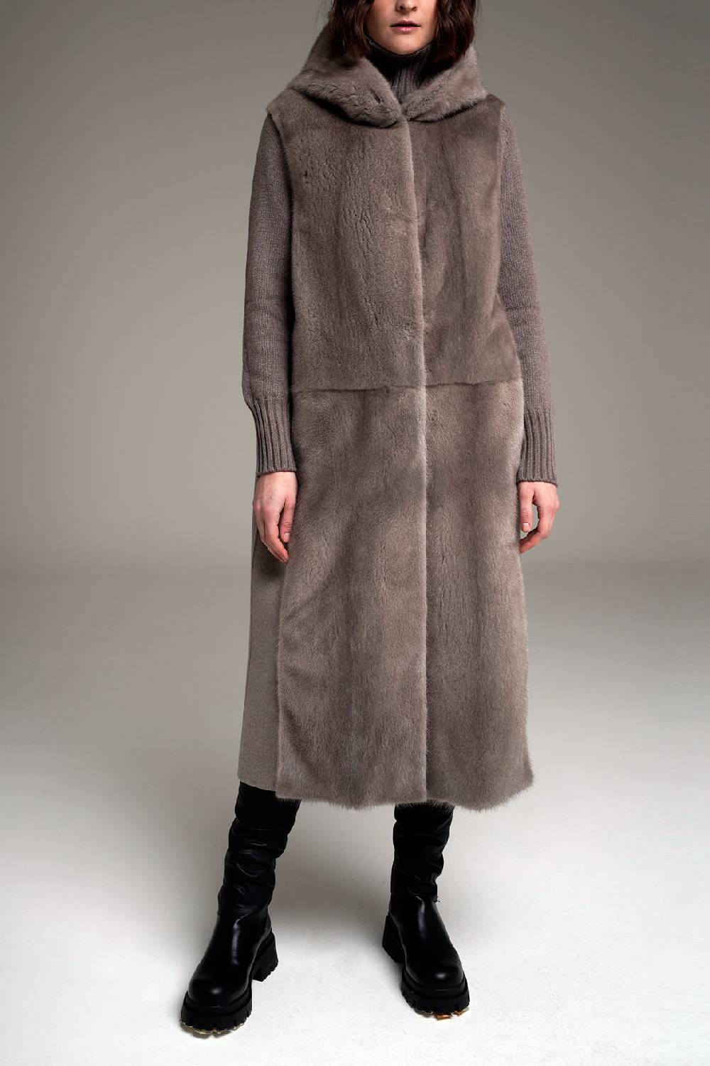 Manzoni 24 Gilet visone con tessuto cashmere Loro Piana Convenienza