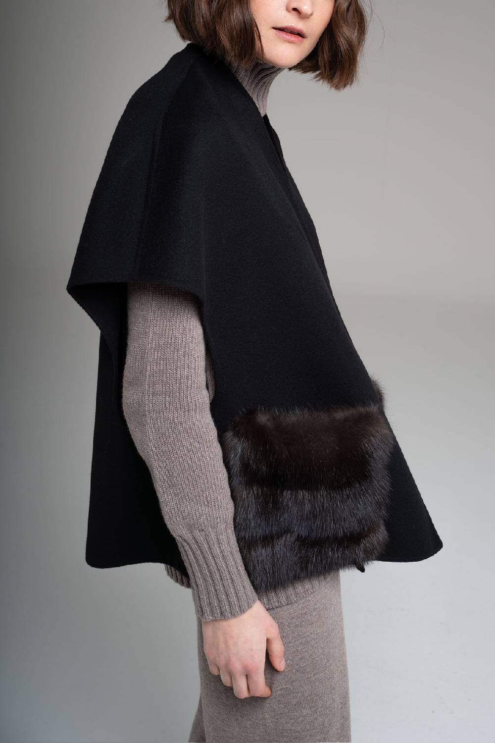 Manzoni 24 Gilet in tessuto cashmere Loro Piana con tasche in zibellino Online