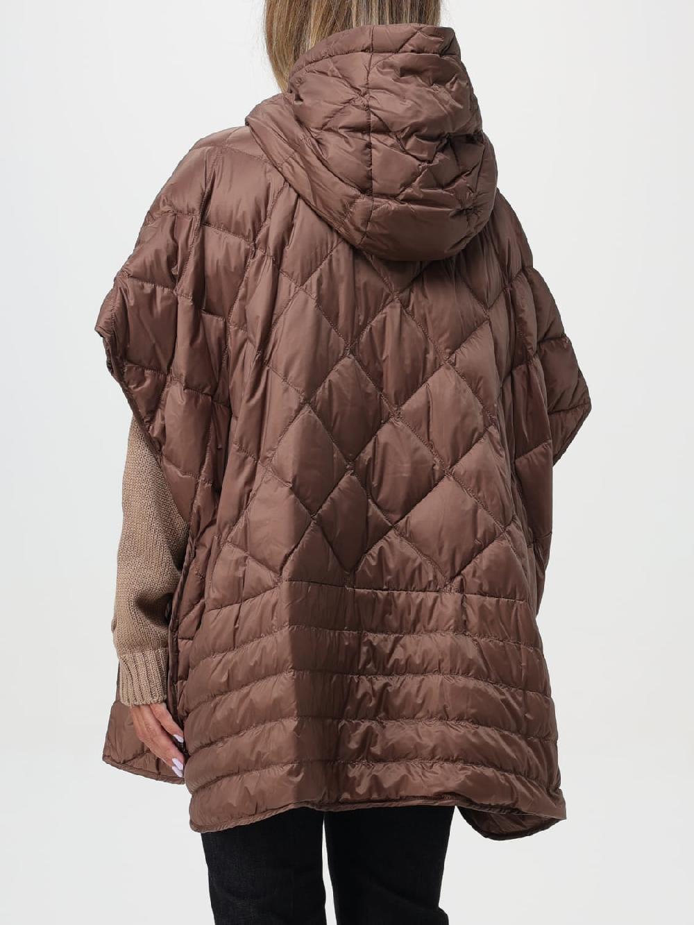 Giglio Mantella con cappuccio Max Mara The Cube 2025