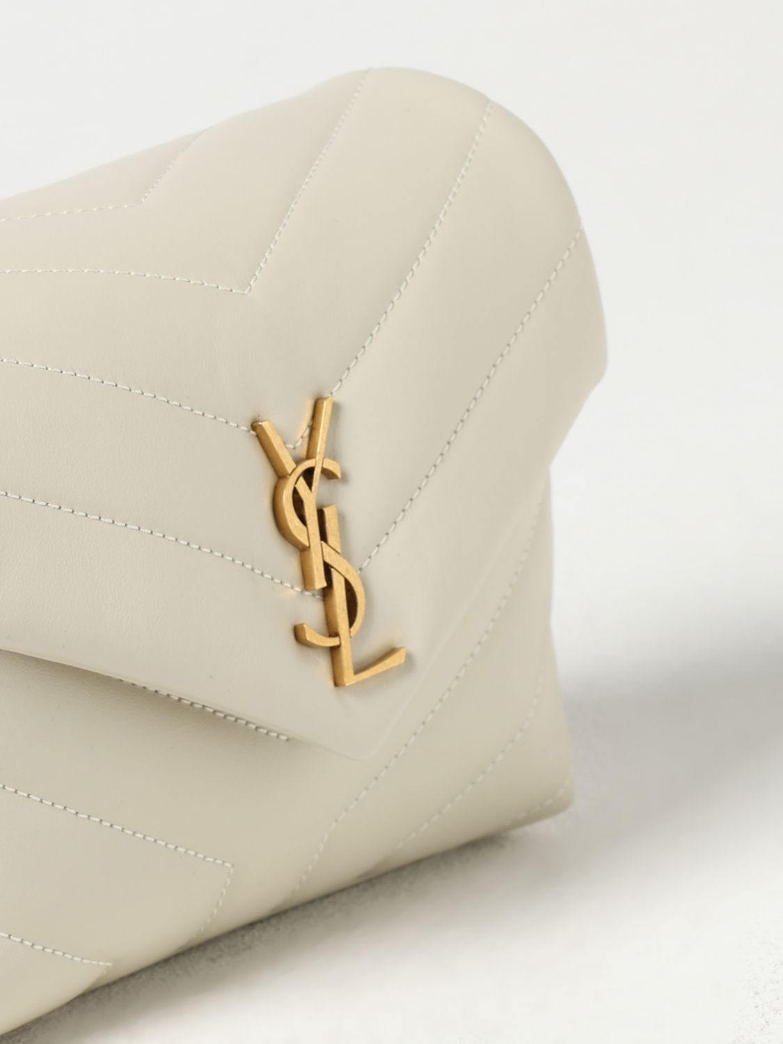 Giglio Borsa Loulou Toy Saint Laurent in pelle chevron Presa