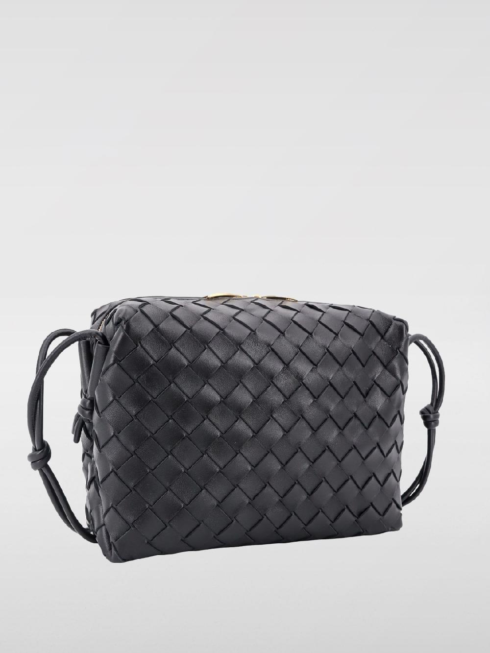 Giglio Borsa Loop Camera Bag Bottega Veneta in nappa intrecciata In Saldo