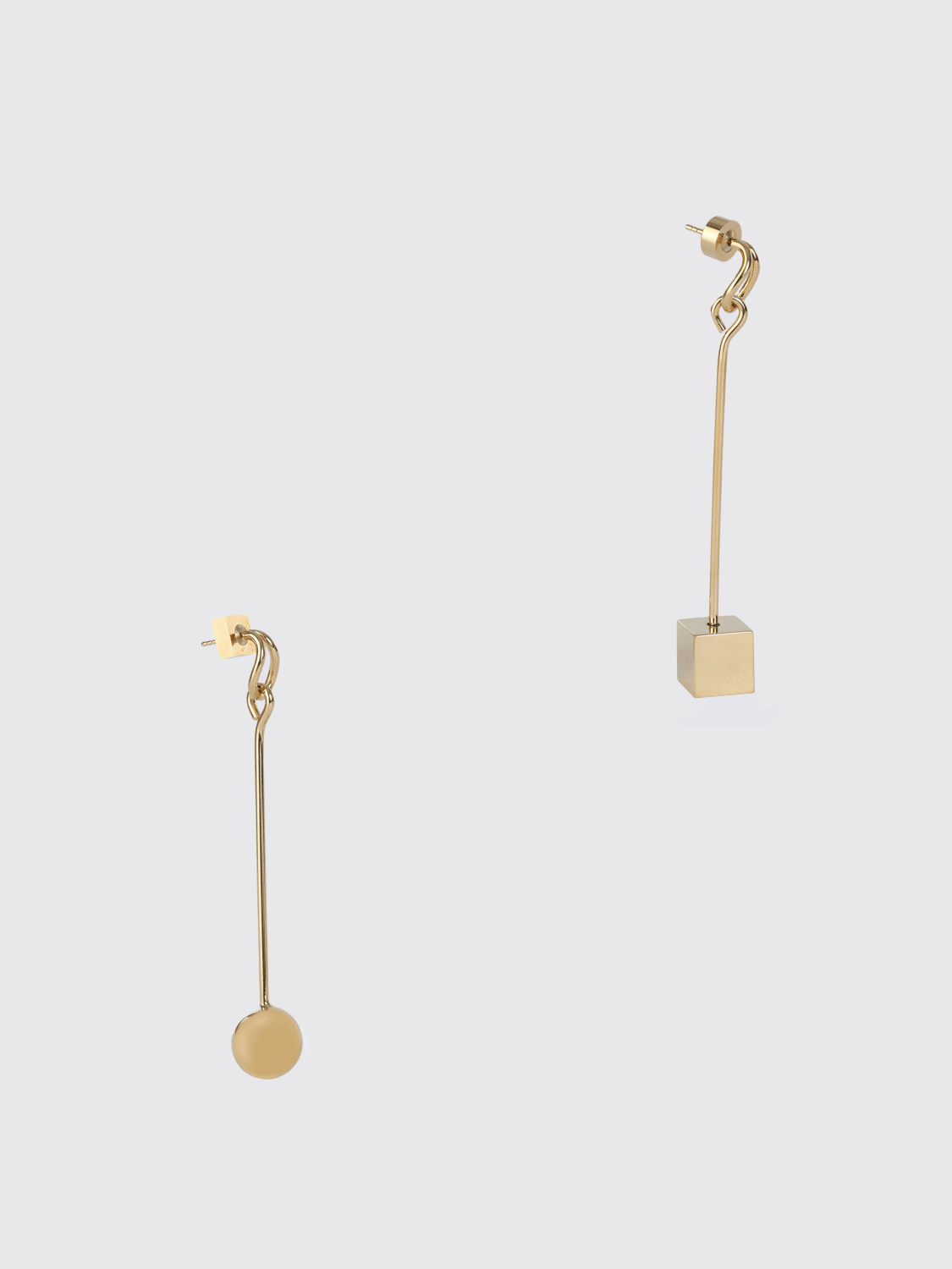 Giglio Orecchini Jacquemus in ottone Promozione
