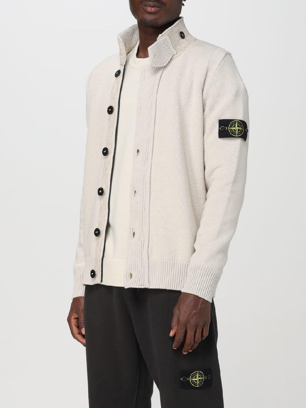 Giglio Cardigan in misto lana con bottoni Stone Island Sconto