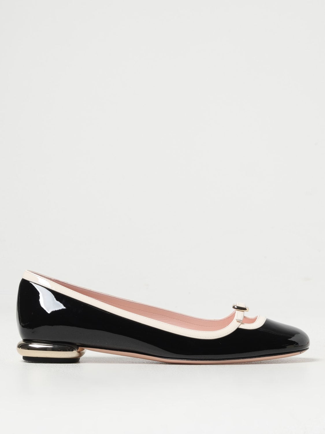 Giglio Ballerina Roger Vivier in vernice Flash Sale
