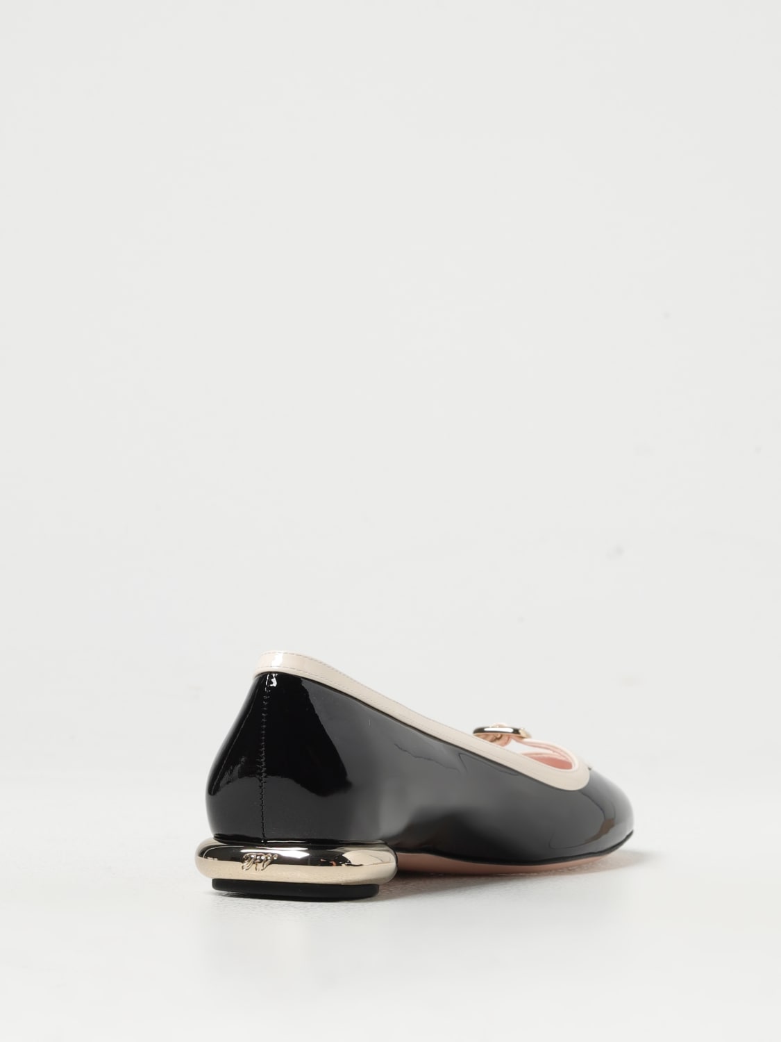 Giglio Ballerina Roger Vivier in vernice Flash Sale
