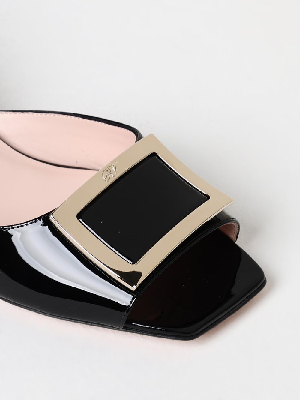 Giglio Mules Roger Vivier in vernice con fibbia decorativa Offerta natalizia