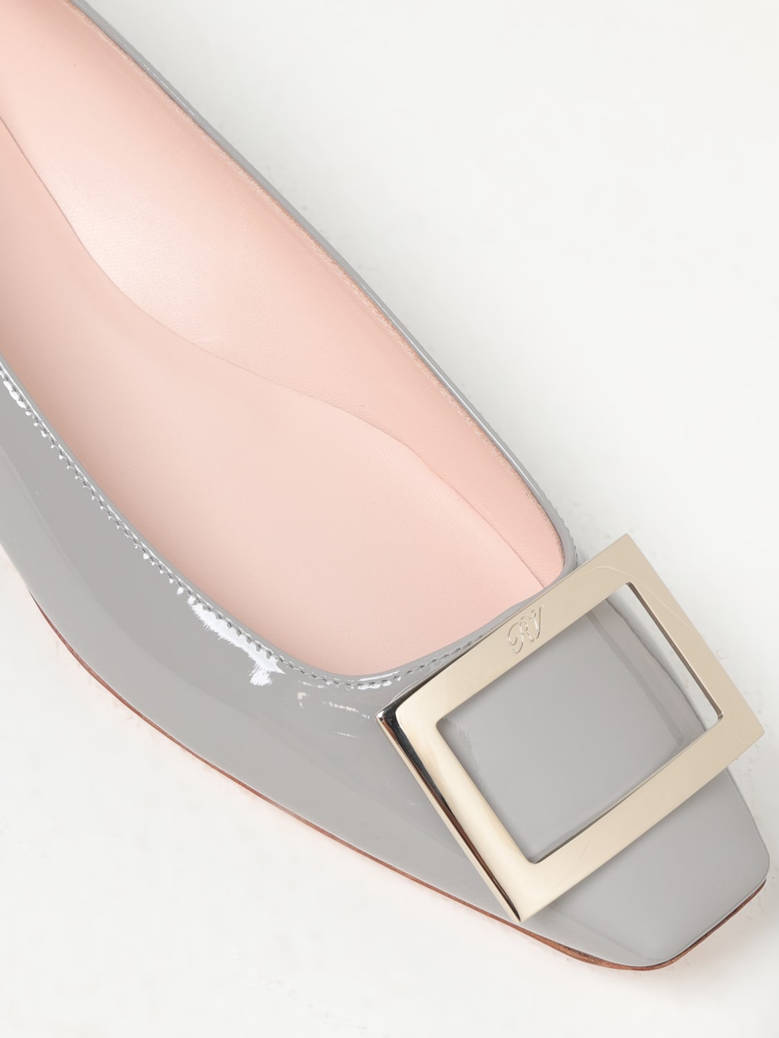 Giglio Ballerina Roger Vivier in vernice con fibbia decorativa Offerta Pasqua