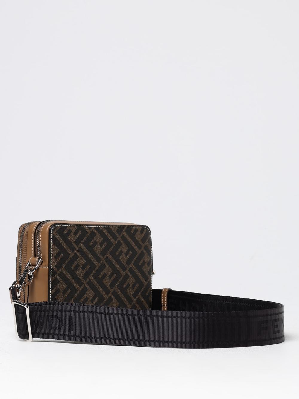 Giglio Borsa Squared FF Fendi in pelle e tela FF Acquista Ora