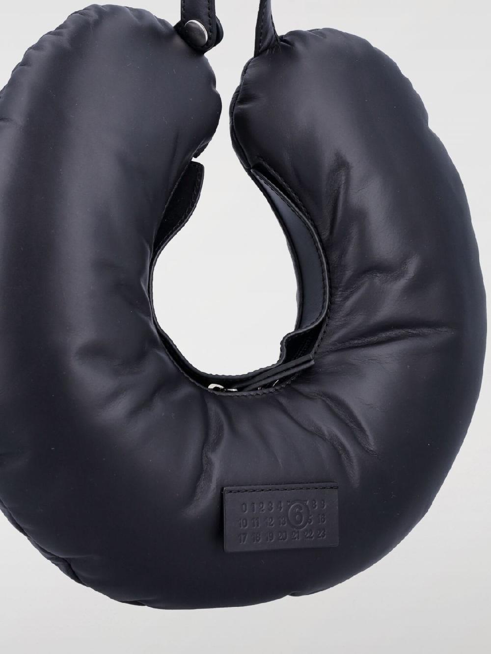 Giglio Borsa Travel Pillow MM6 Maison Margiela in pelle Comprare a buon mercato