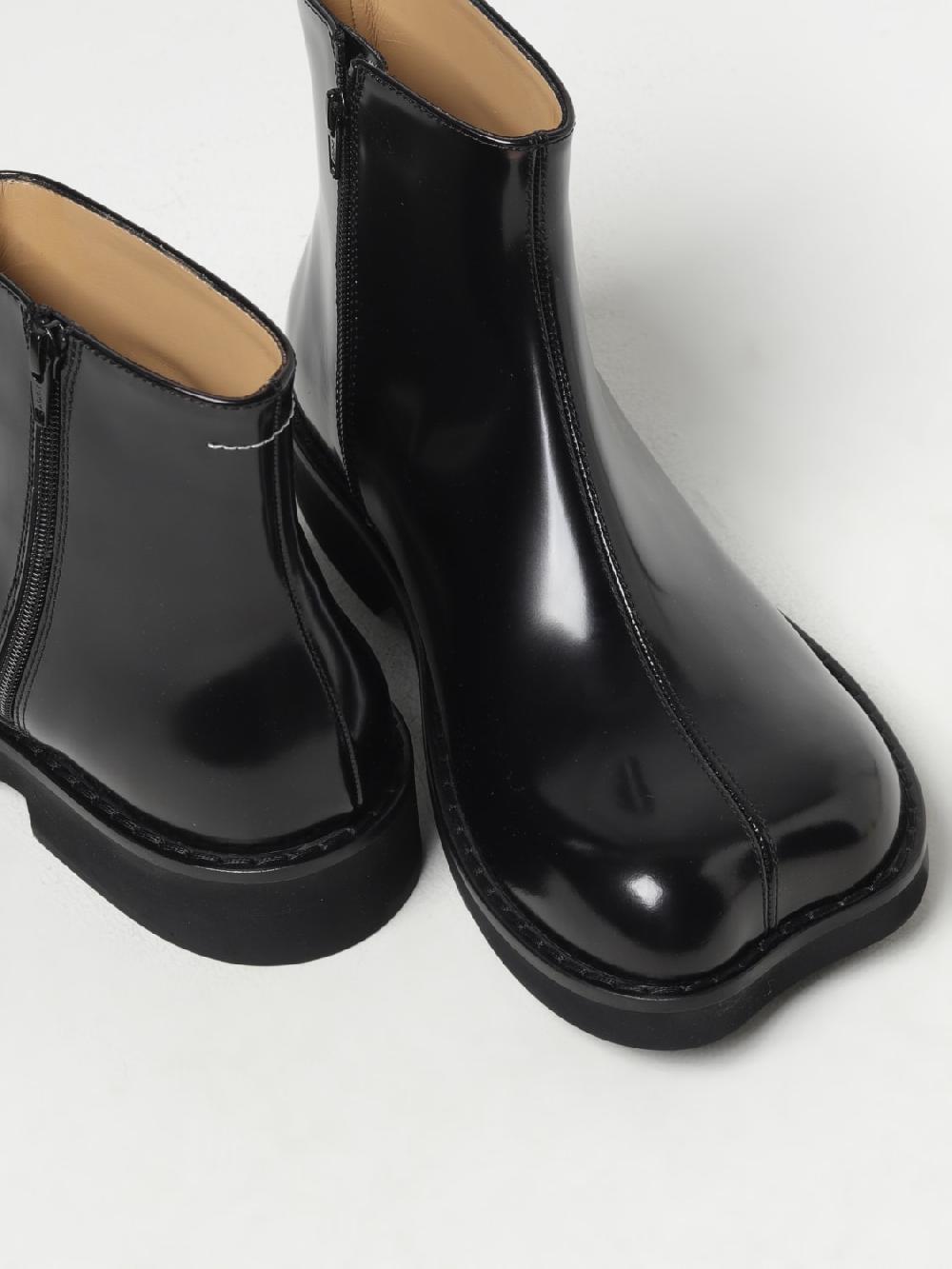 Giglio Stivaletto Anatomic Tabi MM6 Maison Margiela in pelle spazzolata Fino al 60% di sconto