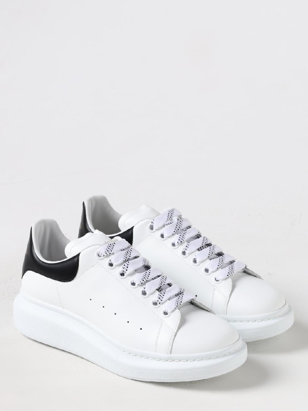 Giglio Sneakers Larry Alexander McQueen in pelle Affare Del Giorno