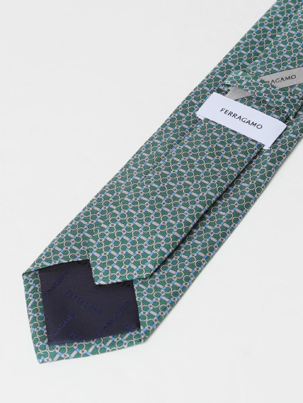 Giglio Cravatta Gancini Ferragamo in seta jacquard Nuova