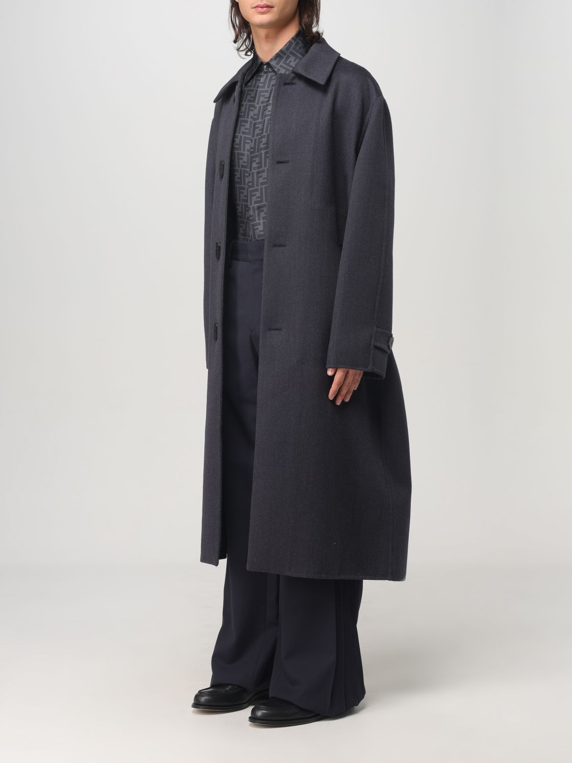 Giglio Cappotto Fendi in lana vergine Comprane uno, ottenene uno gratis