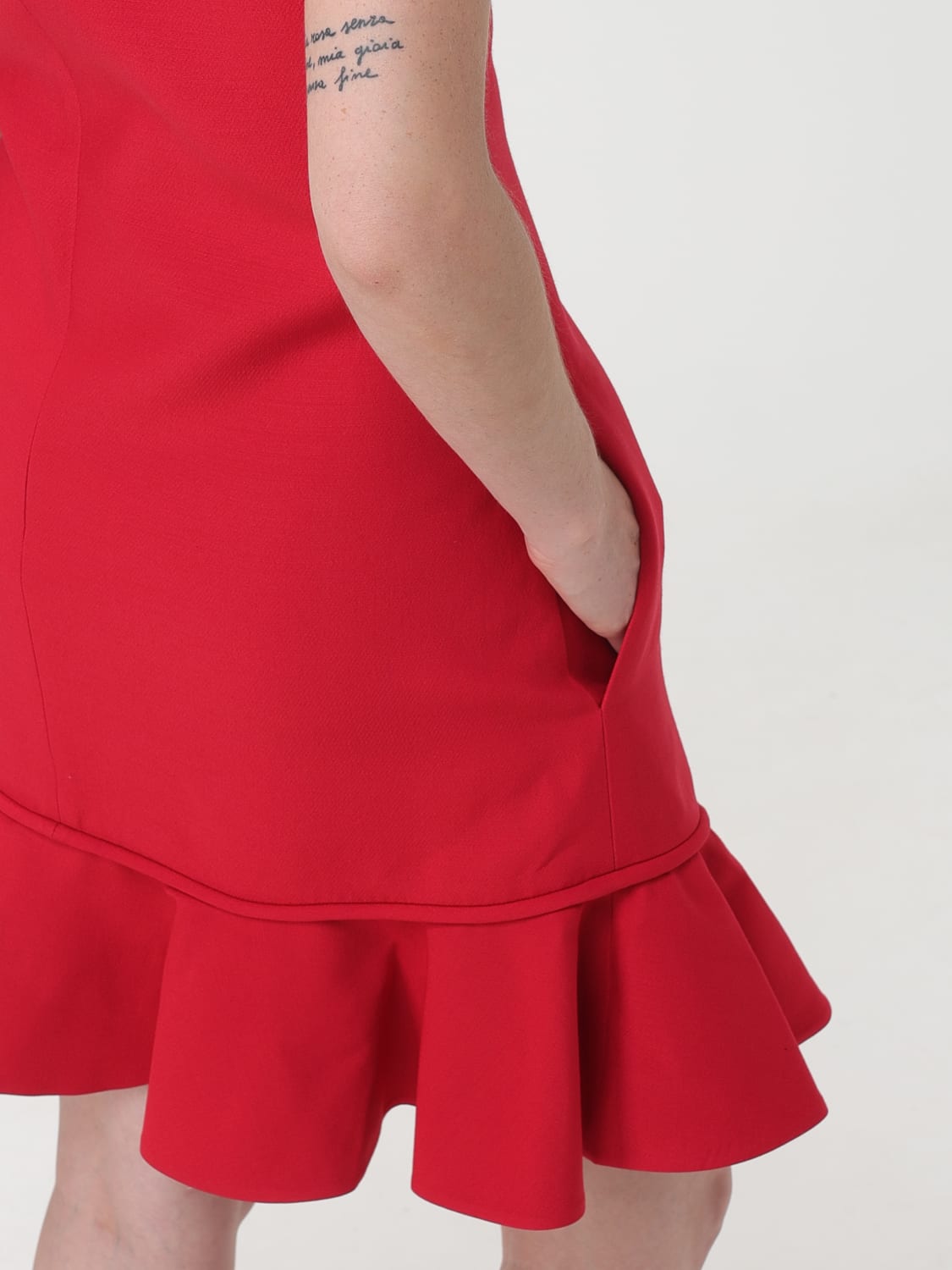 Giglio Abito mini Valentino in crêpe couture Ultimo giorno